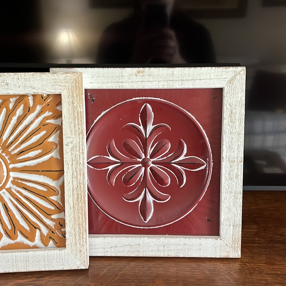 Wall Decor - Picture 4 of 9